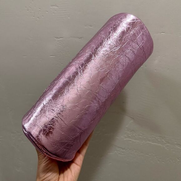 Metallic Pink Leather Handmade "Bow" Kisslock Baguette Bag, Multi Use Style - Picture 15 of 16